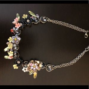 Banana Republic statement necklace